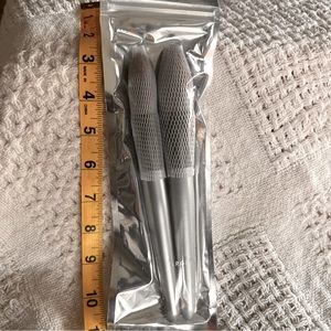 Belle n Argent makeup brushes NWT